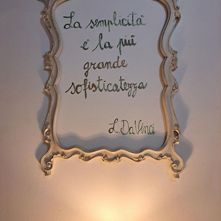 Casina Di Alice Apartment Винчи Екстериор снимка