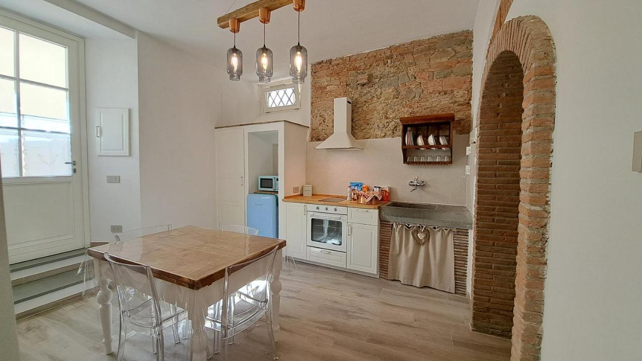 Casina Di Alice Apartment Винчи Екстериор снимка