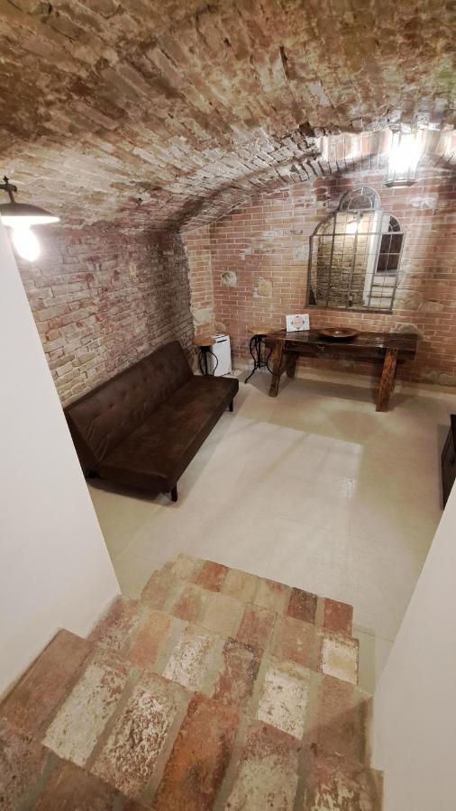 Casina Di Alice Apartment Винчи Екстериор снимка