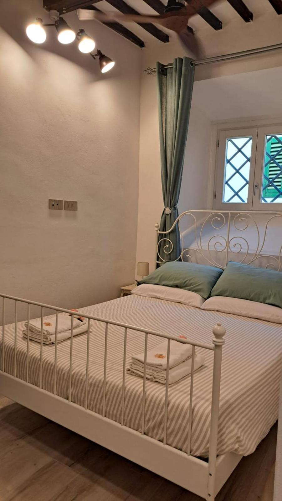 Casina Di Alice Apartment Винчи Екстериор снимка