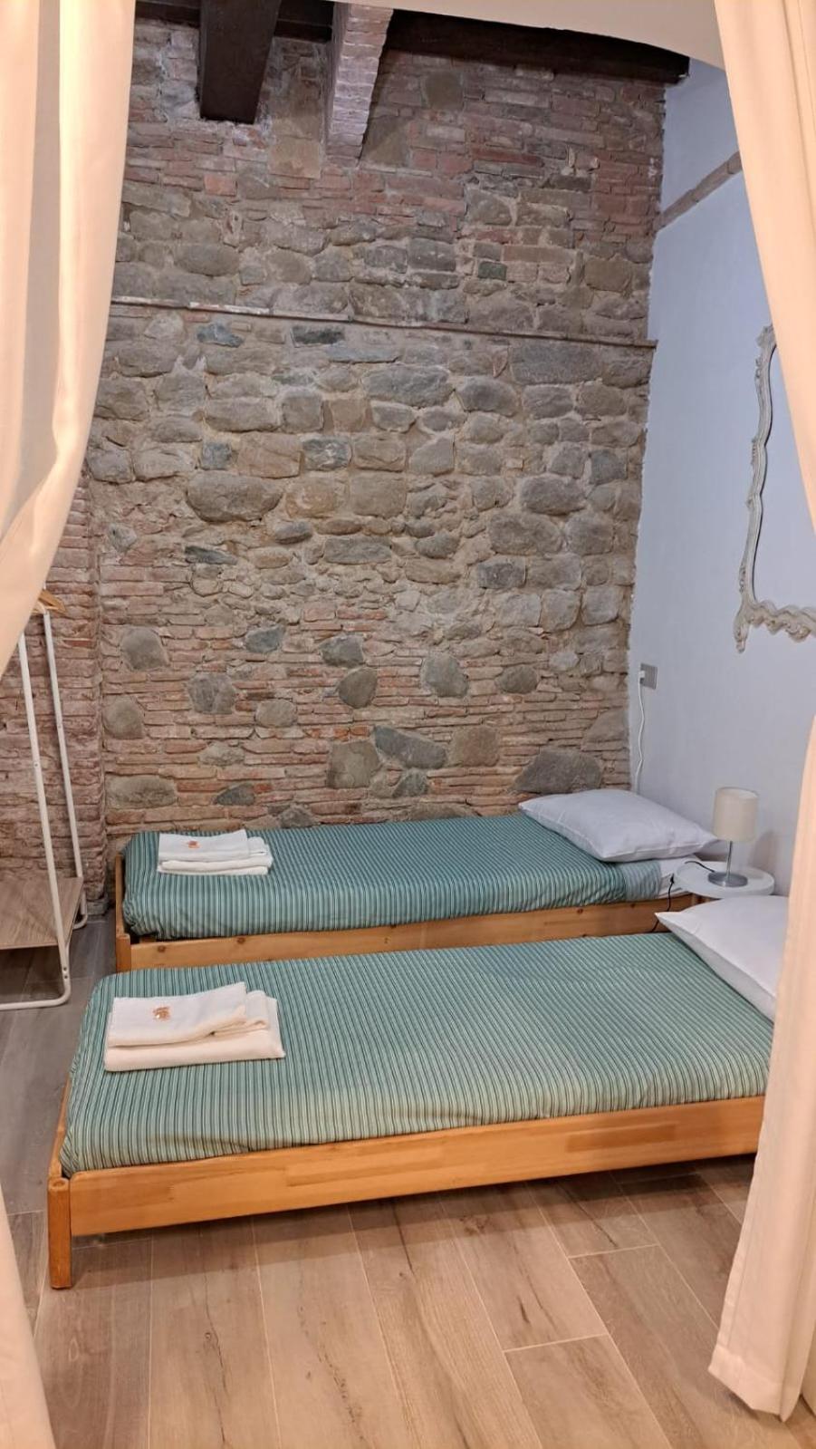 Casina Di Alice Apartment Винчи Екстериор снимка