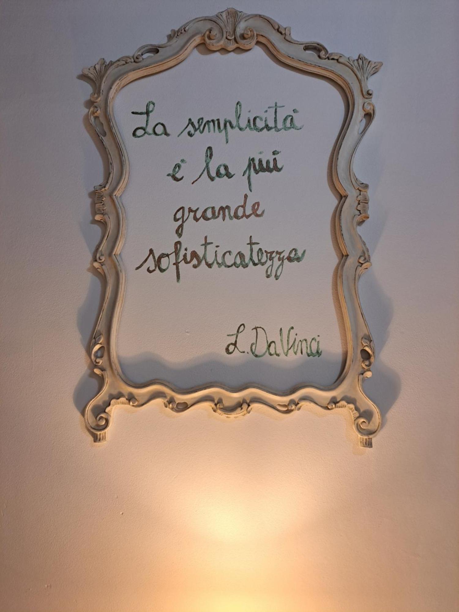 Casina Di Alice Apartment Винчи Екстериор снимка