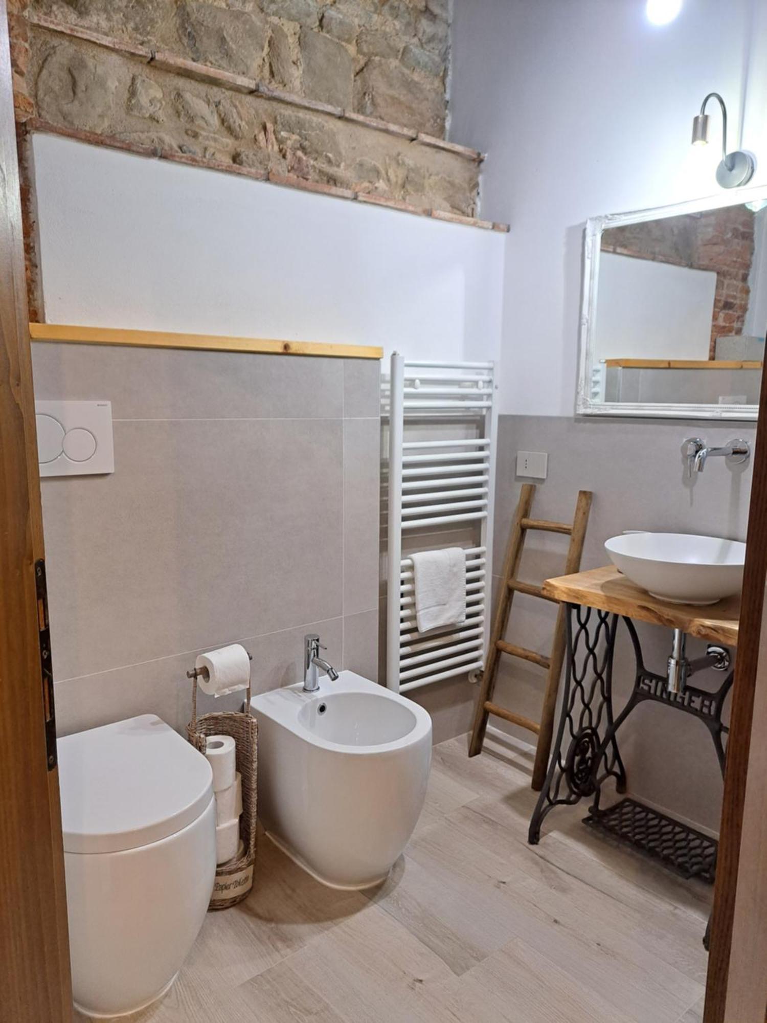 Casina Di Alice Apartment Винчи Екстериор снимка