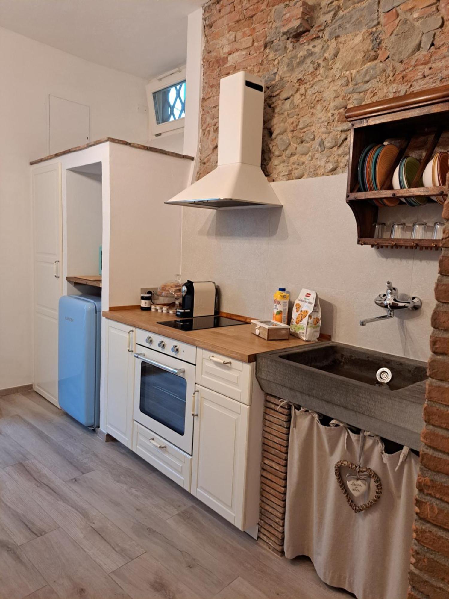 Casina Di Alice Apartment Винчи Екстериор снимка